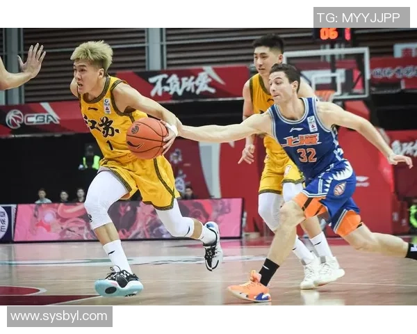 赛后分析:上海篮球队与武汉篮球队球员个人能力对比与表现评估 赛后分析:上海篮球队与武汉篮球队球员个人能力对比与表现评估